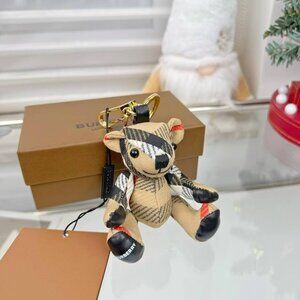 Burberry Thomas Bear Charm Vintage Check Keychain/Bag Charm